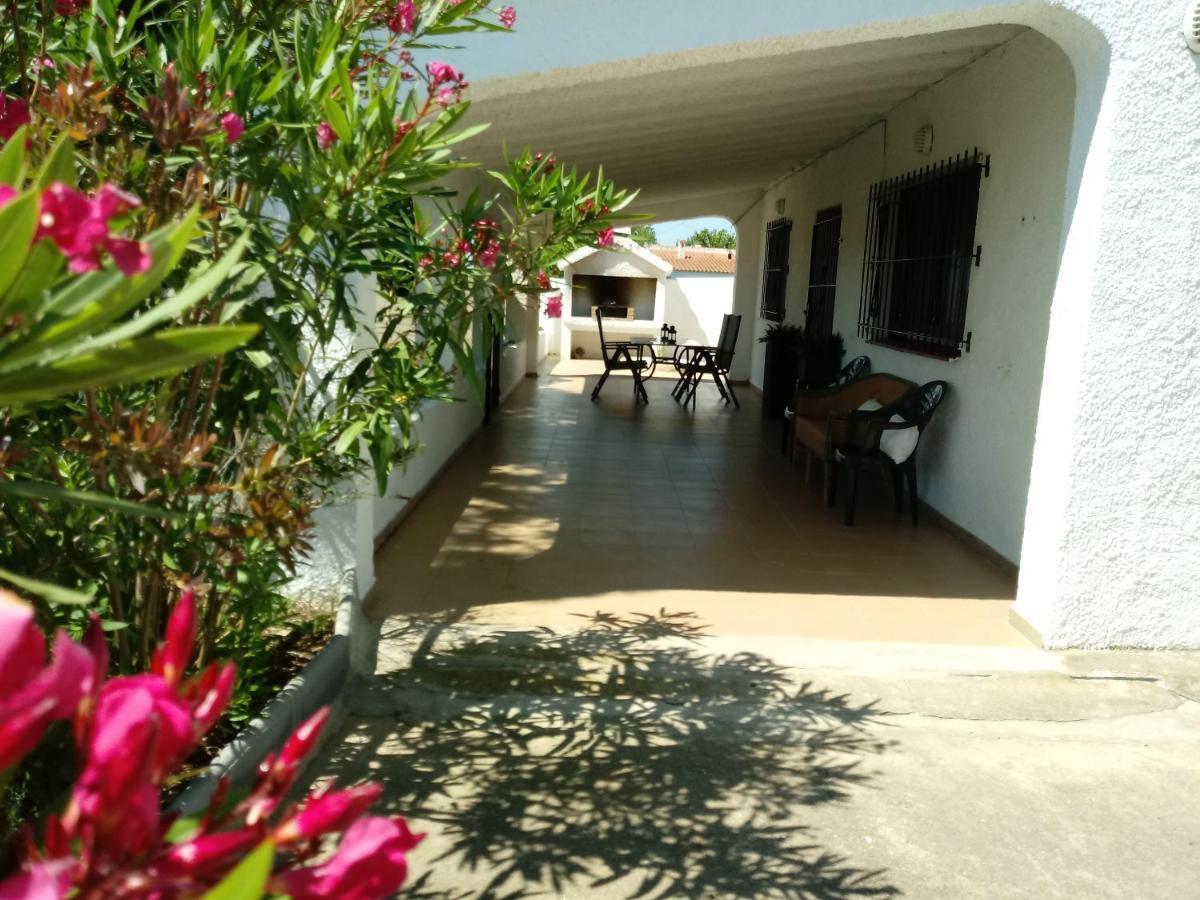 Chalet Garcia Deltebre Exterior foto